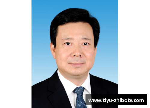 李群体育明星简历高清照片及详细个人信息介绍